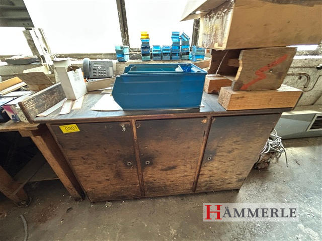 Holzschrank/Sideboard
